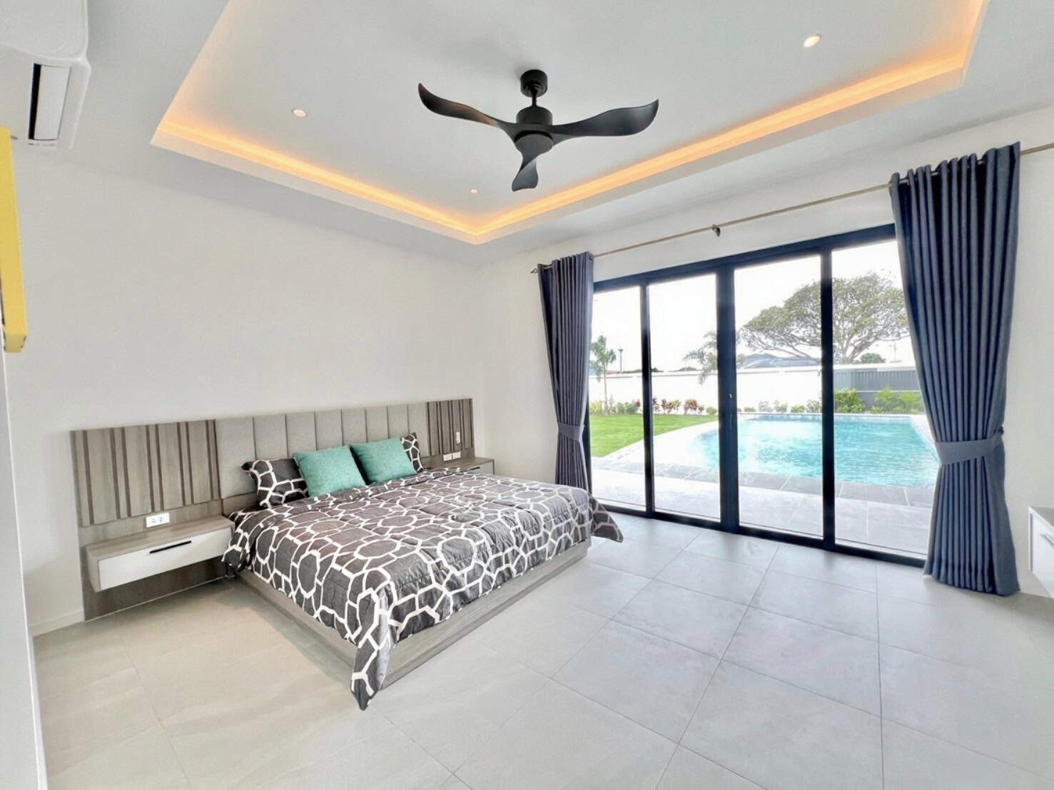 Bright Hua Hin Town Villa Sale Ready