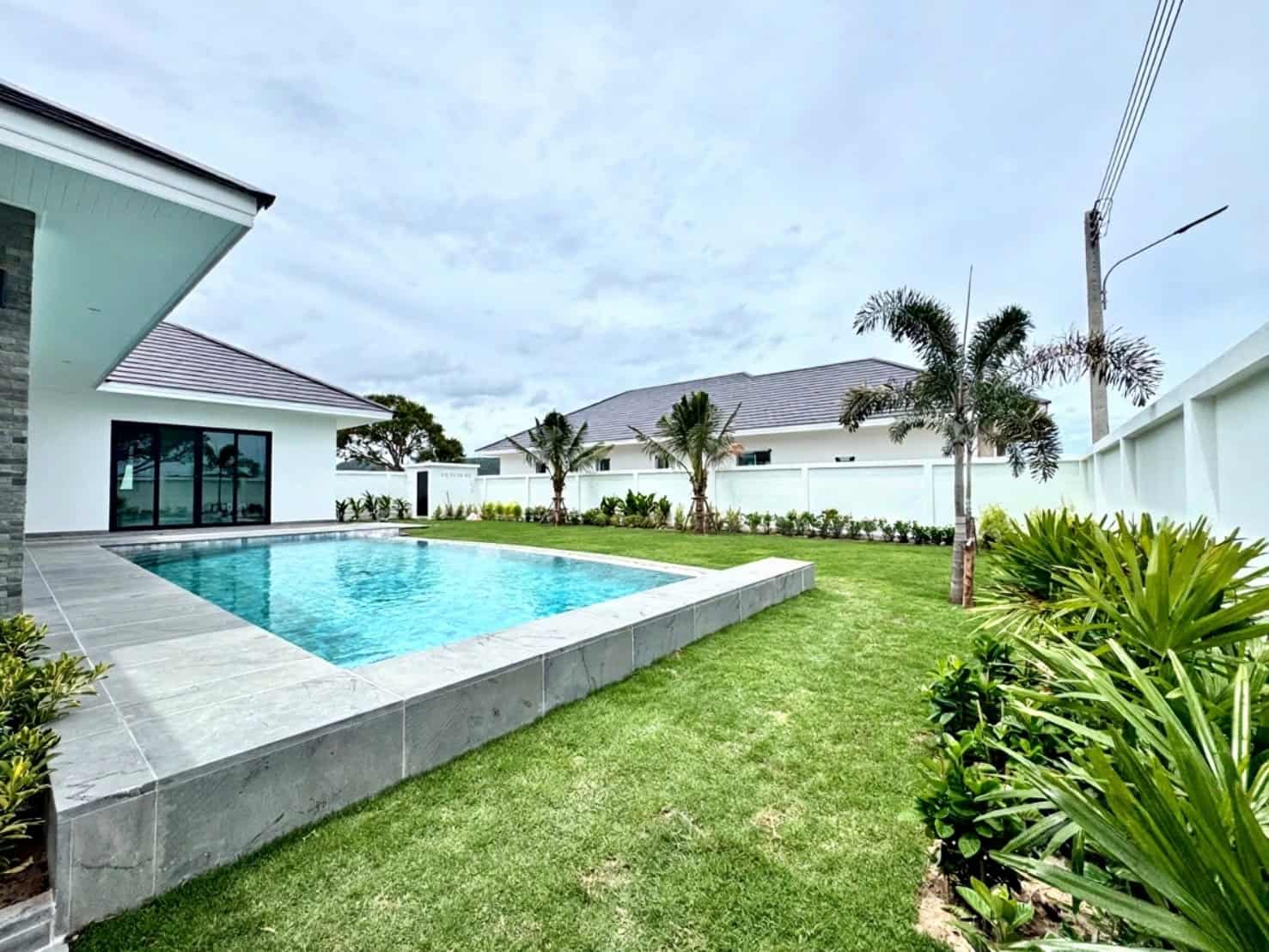 Elegant Hua Hin Town Villa Sale Now