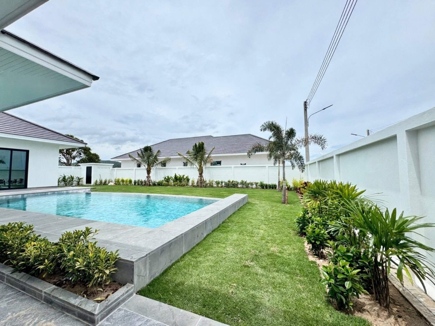 Bright Hua Hin Villa Open Concept Sale