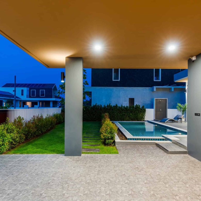 Tropical Luxury Villa Sale Near Hua Hin