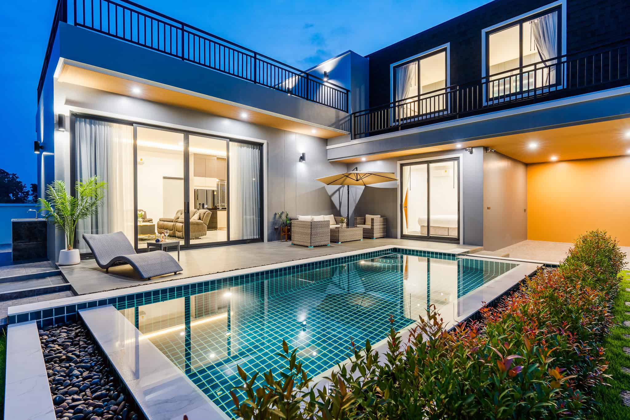 Luxury Living Villa Sale In Hua Hin