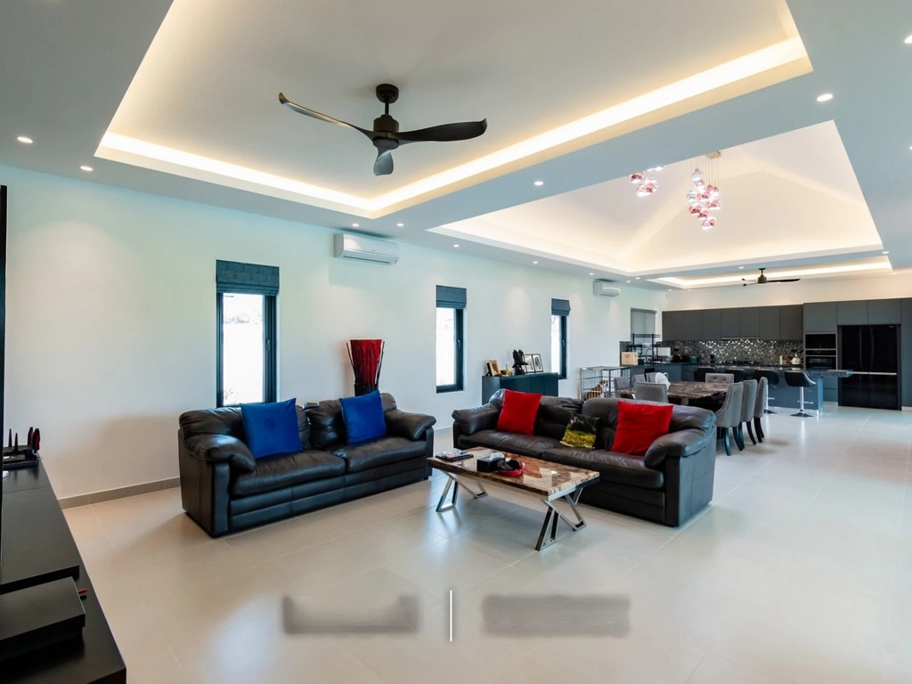 Premium Hua Hin Villa with Garden Views