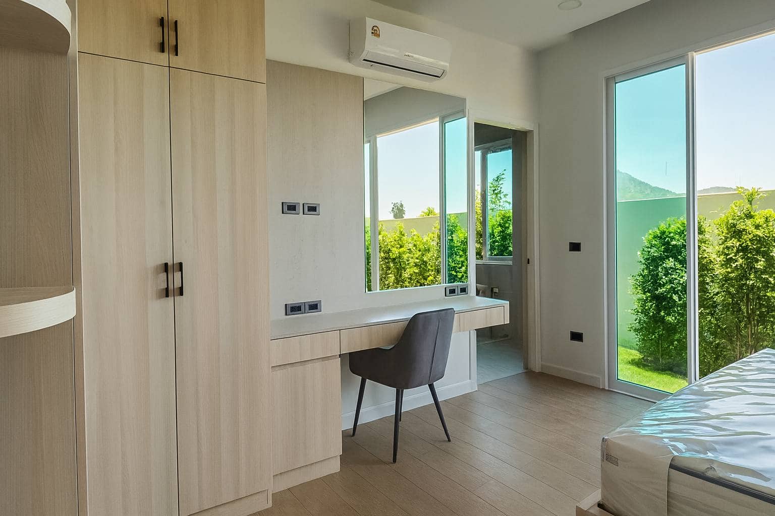 Luxury Hua Hin Villa with Outdoor Entertainment