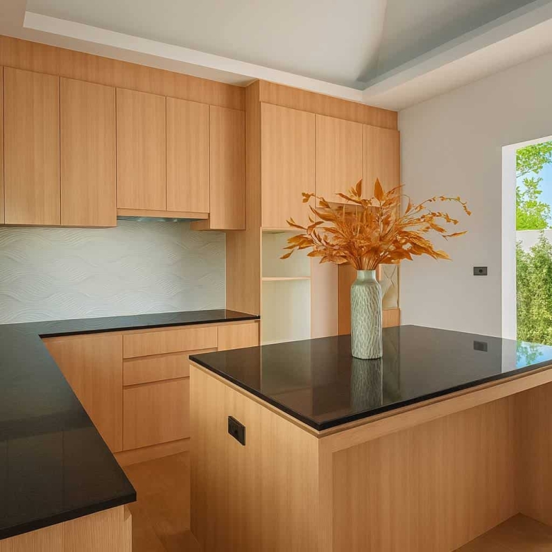 Luxurious Hua Hin Villa with Scenic Pool Area