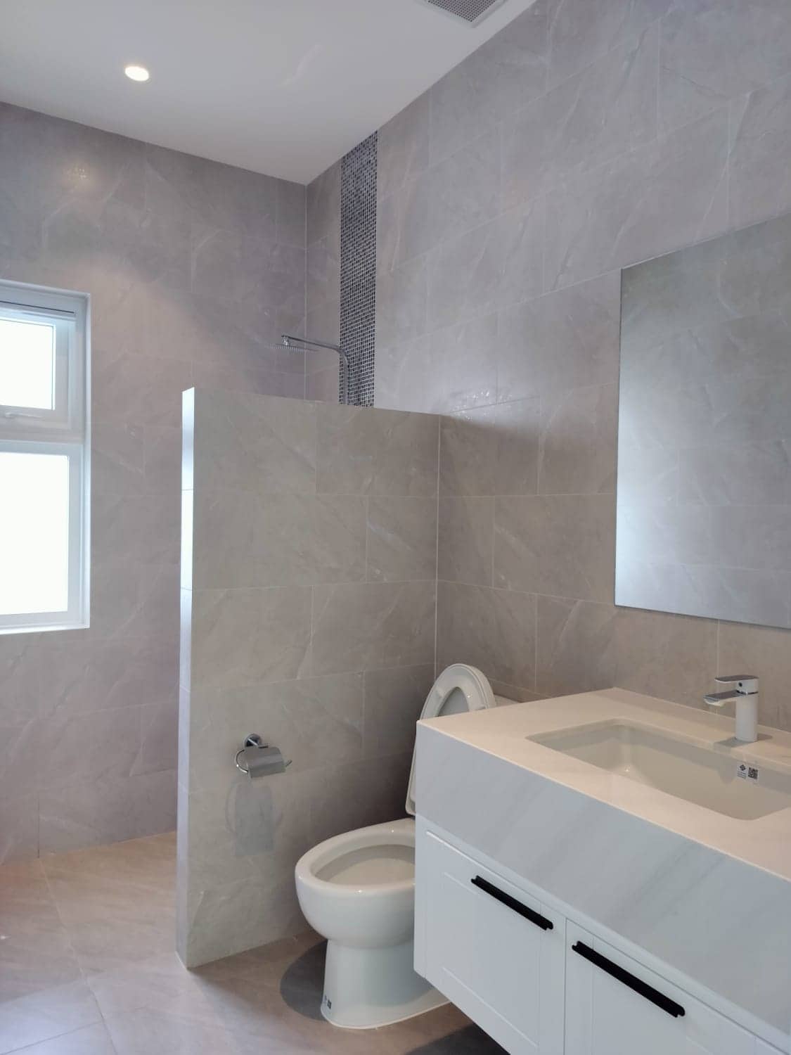 Exclusive Hua Hin Villas Luxury Poolside Comfort
