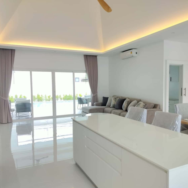 High End Hua Hin Villas Bright Open Concept