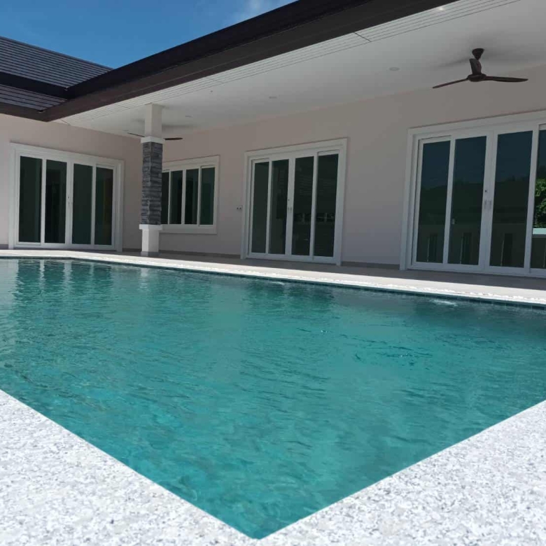 Hua Hin Villa Sale Prime Location