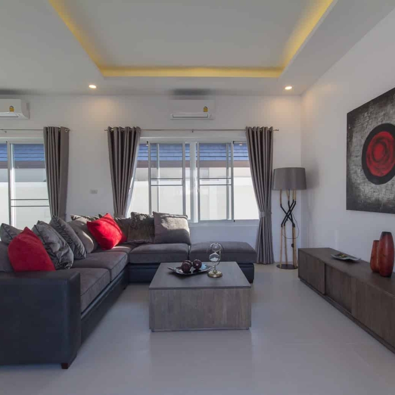 Stunning Villa Sale in Grand Hills