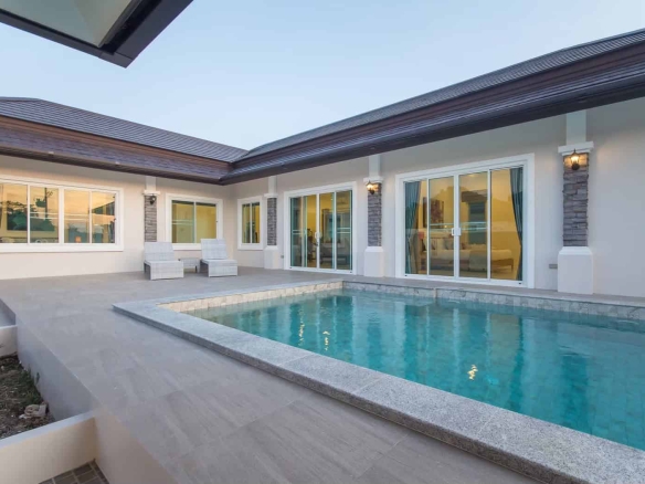 Luxury Hua Hin Villa with Private Pool