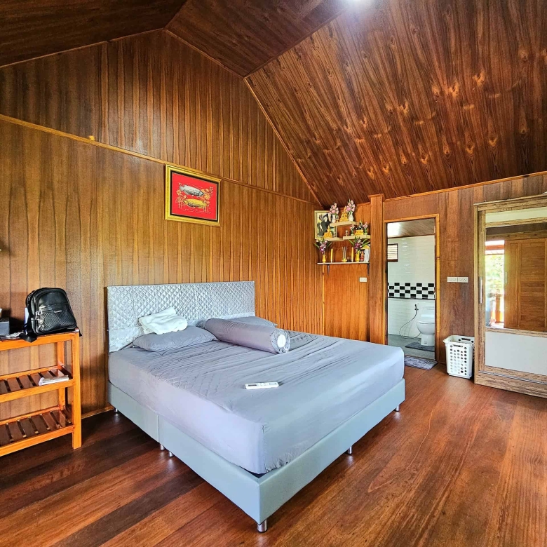 Pranburi Villa Poolside Contemporary Living