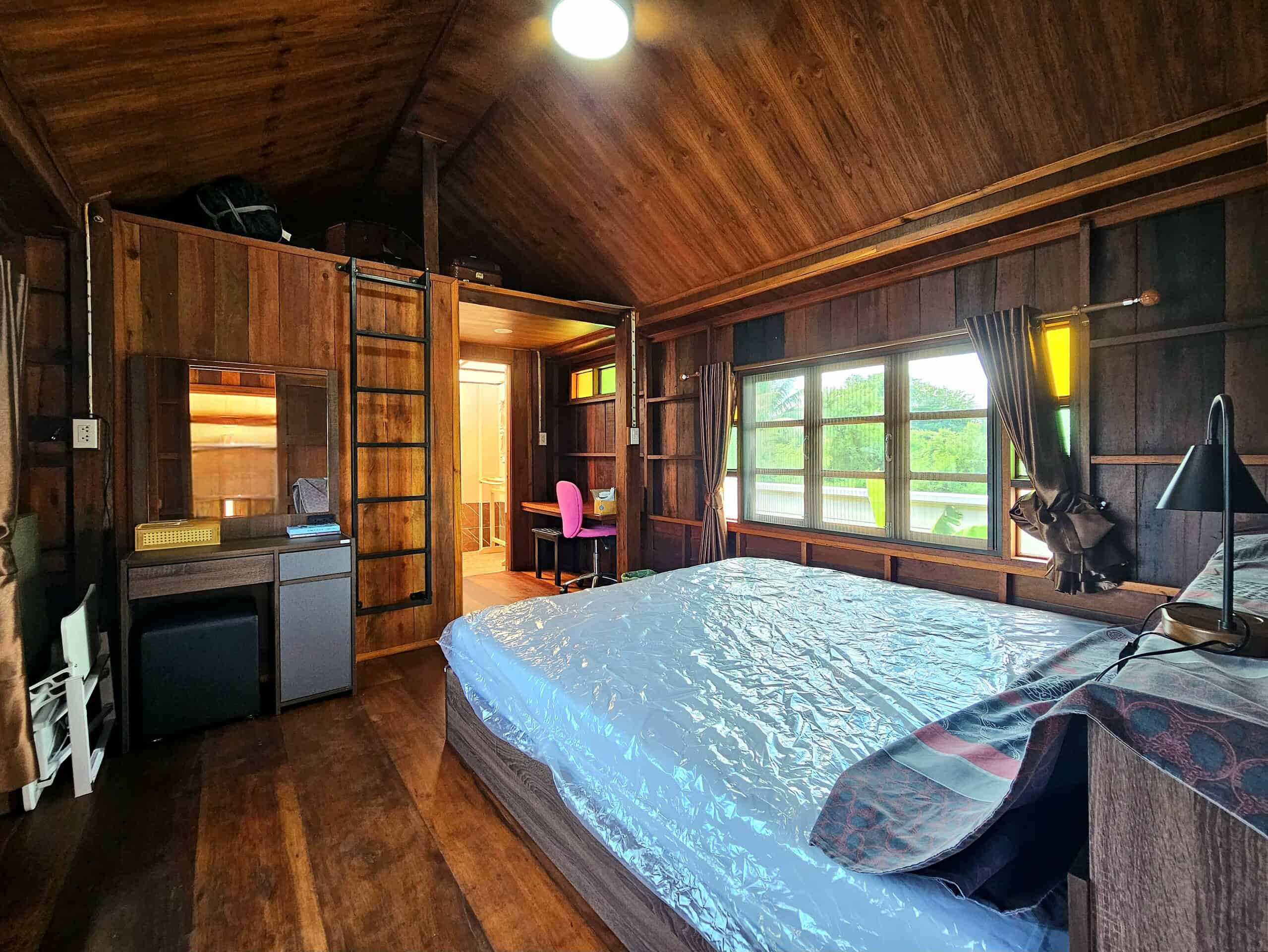 Elegant Pool Villa Modern Thai Pranburi