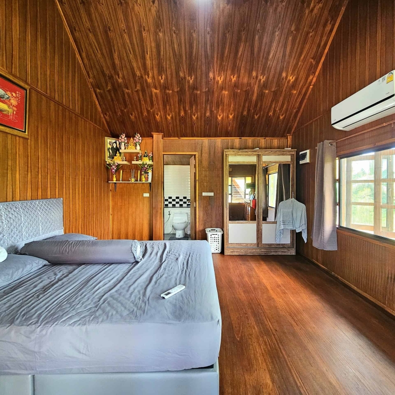 Contemporary Thai Villa Pool Pranburi Retreat