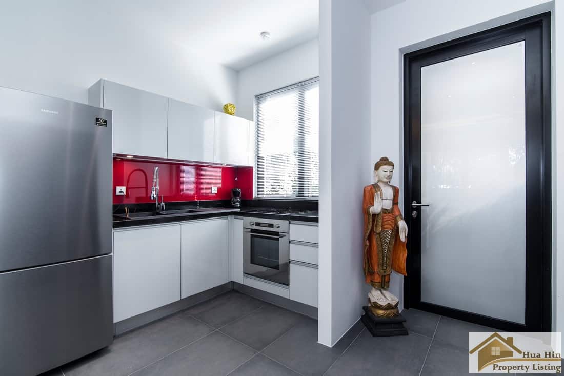 Chic Hua Hin Villa Minimalist Aesthetic Appeal