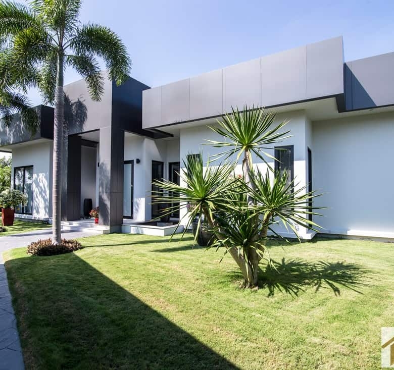 Luxury Hua Hin Villa Spacious Open Living