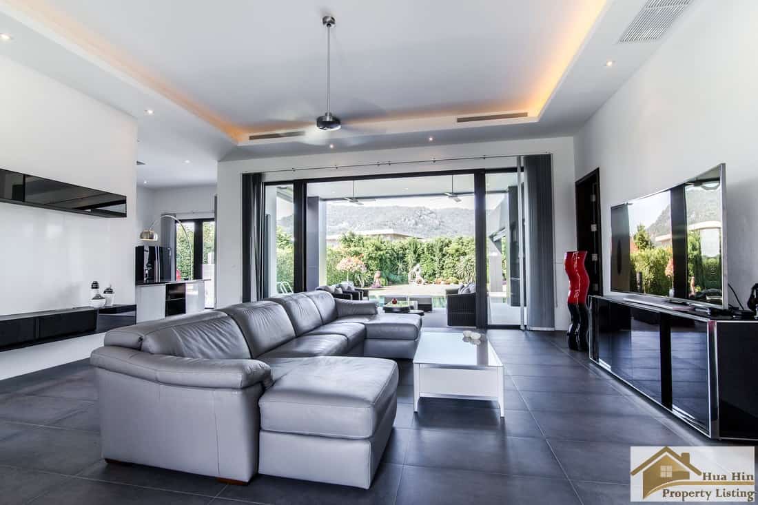 Modern Villa Hua Hin Sleek Functional Layout