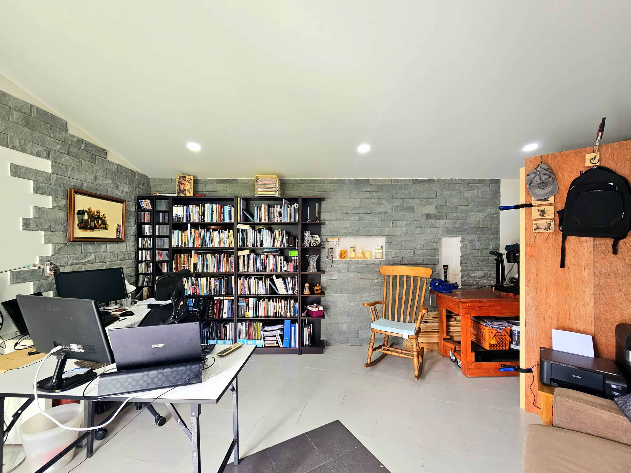 Chic Hua Hin Villa Luxury Poolside Retreat