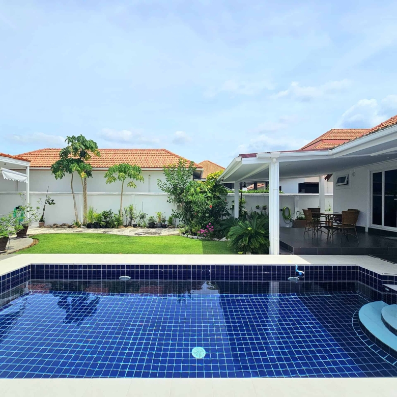 Stylish Hua Hin Villa Private Pool Oasis