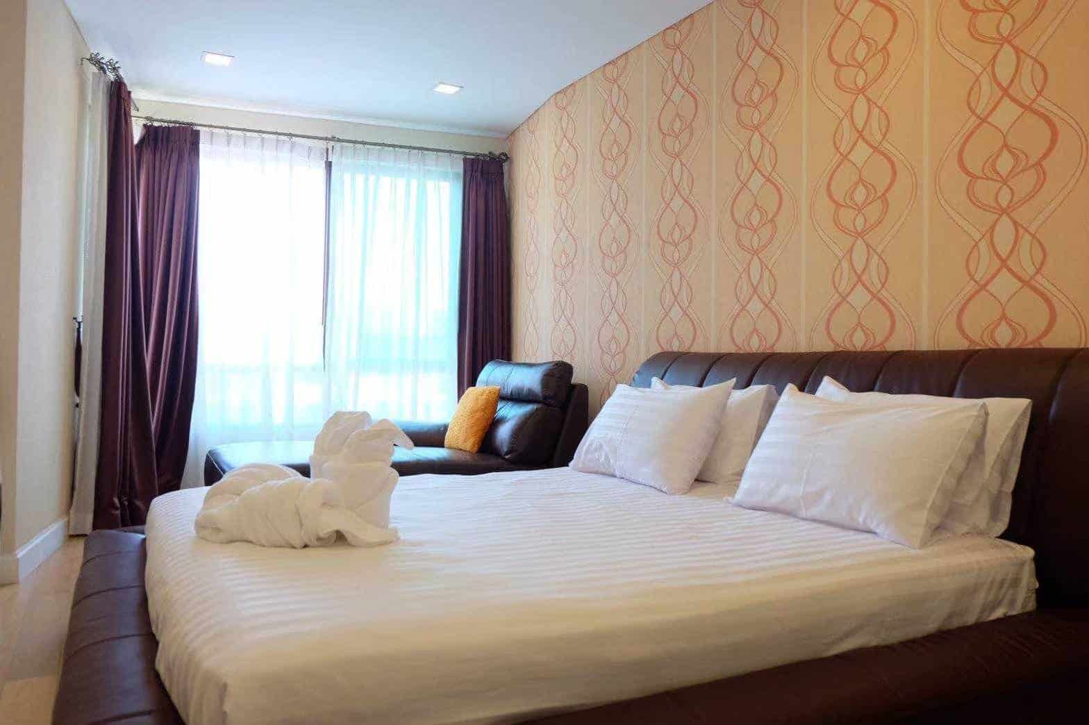 Modern Beachfront Condo Hua Hin Stunning Sea Views