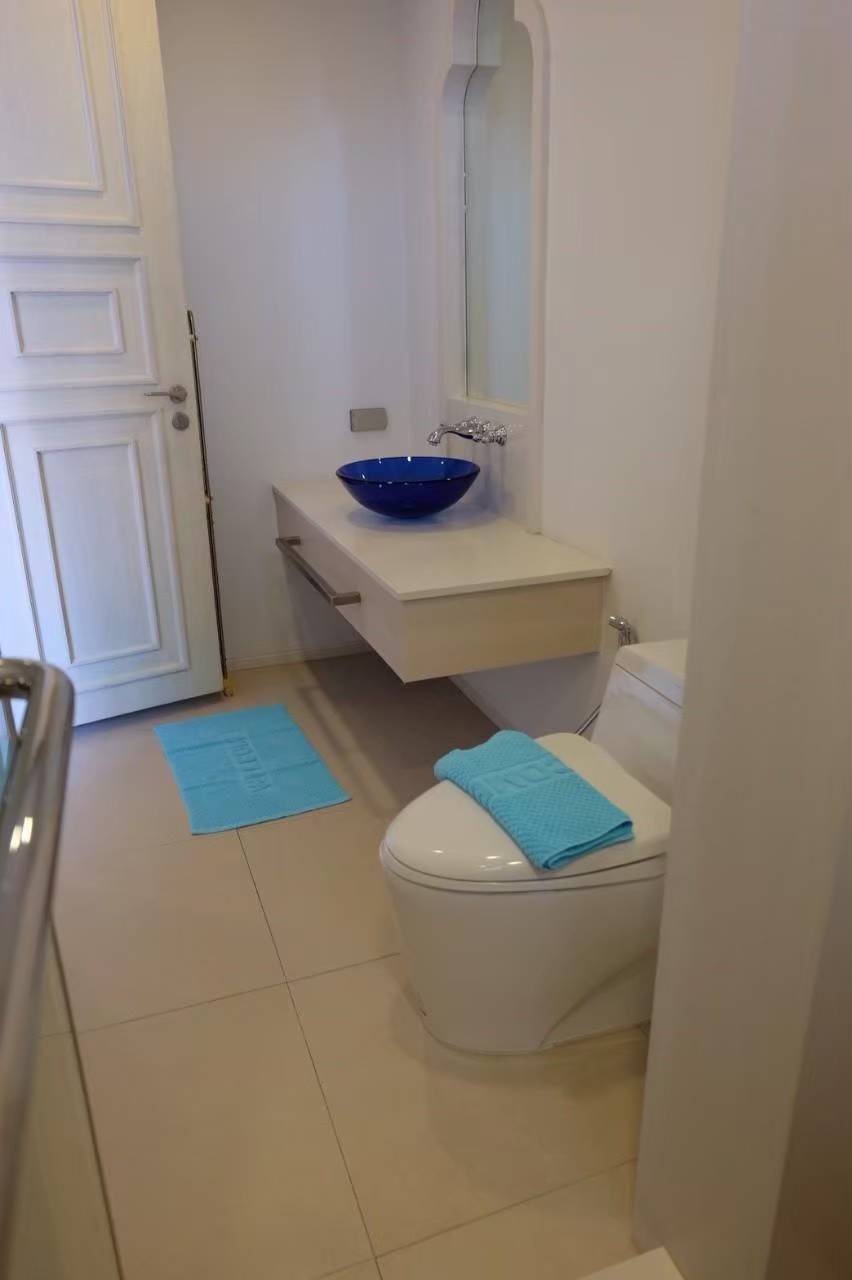 Hua Hin Beachfront Condo Sale Sunrise Ocean Views