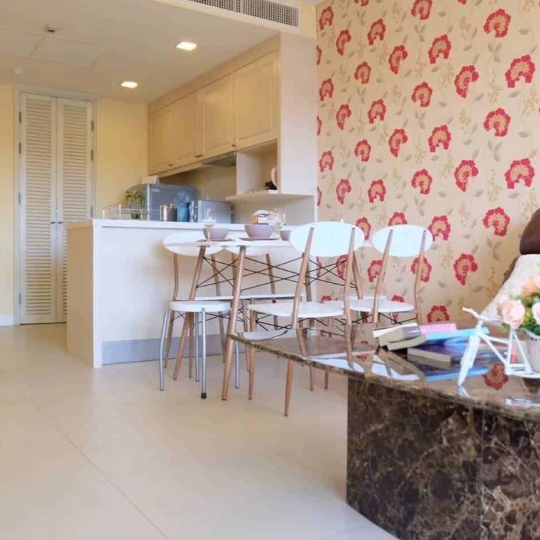 Spacious Beachfront Condo Hua Hin Tropical Paradise
