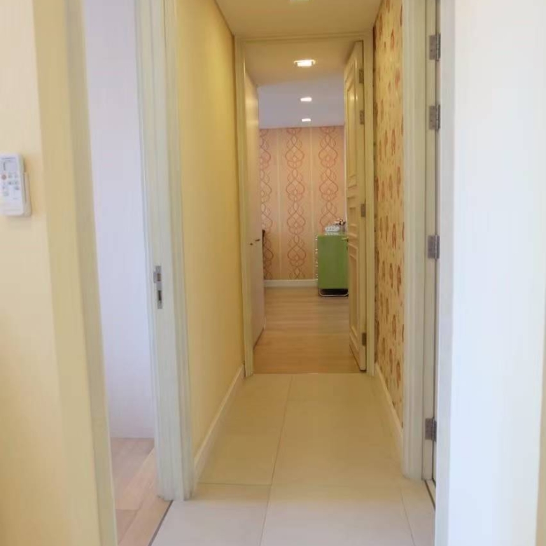 Elegant Beachfront Condo Hua Hin Dream Home