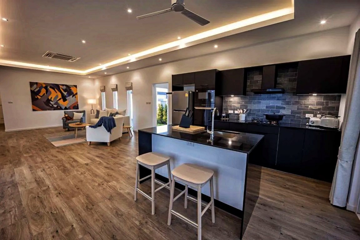 Spacious Hua Hin Villa Premium Outdoor Living