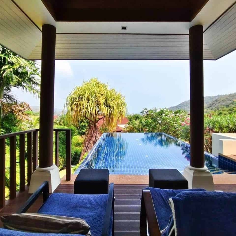 Luxury Villa Hua Hin with Scenic Views