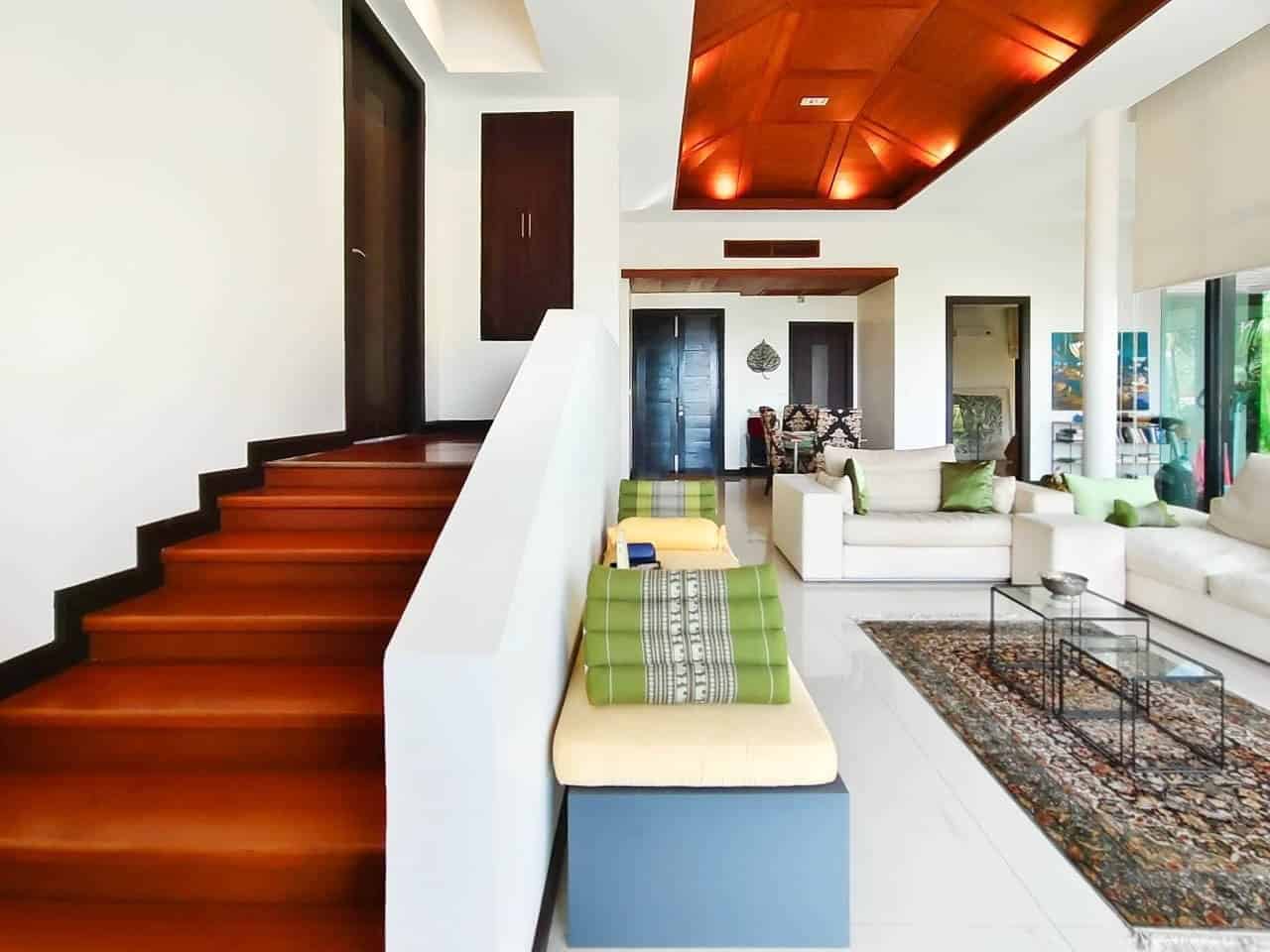 Stunning Hua Hin Villa with Sea Views