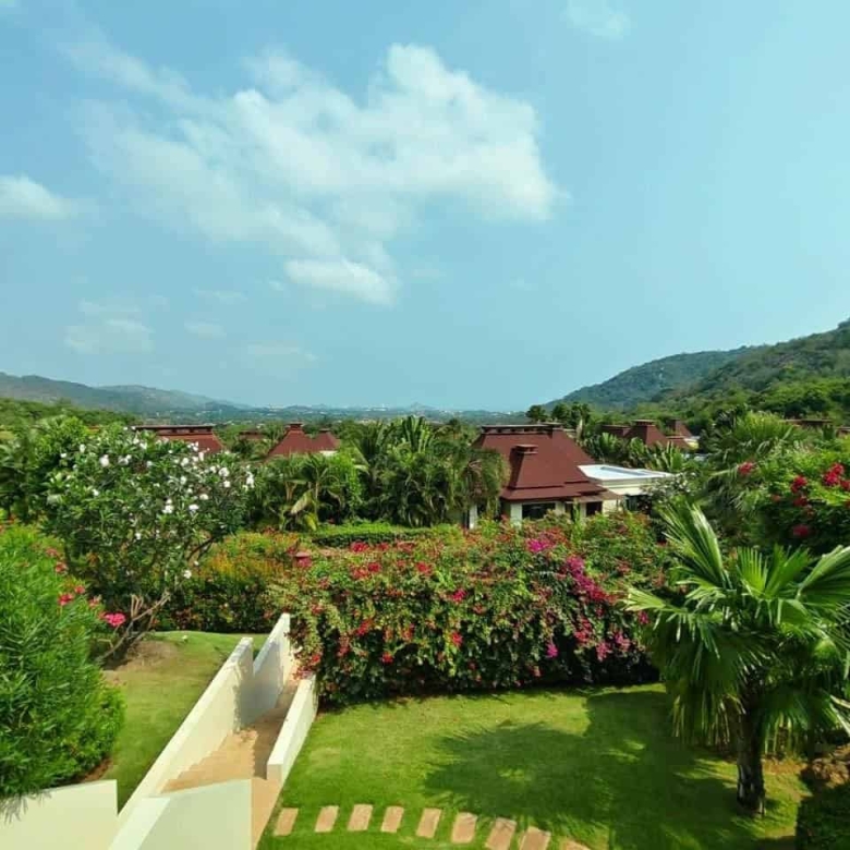 Modern Tropical Villa Hua Hin Sale