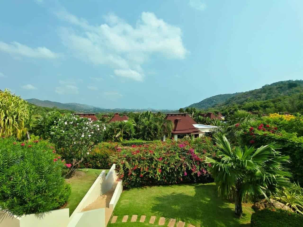 Modern Tropical Villa Hua Hin Sale