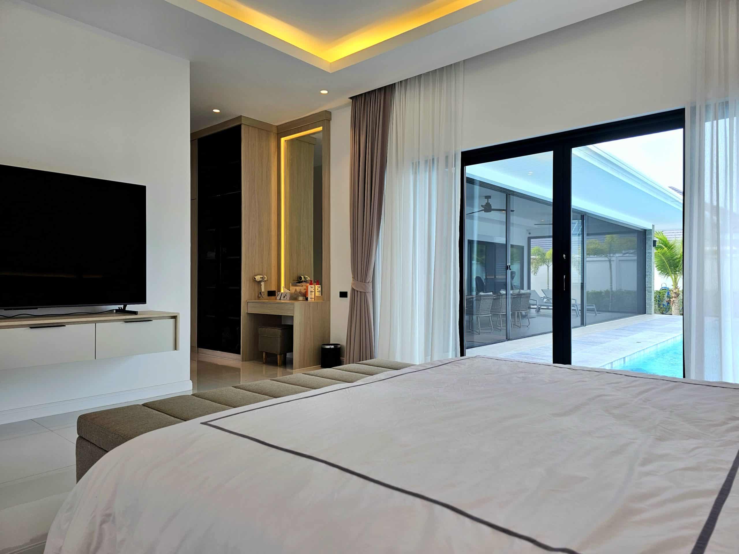 Upscale Villa Hua Hin Lush Tropical Setting Premium Villa for Hua Hin Lifestyle