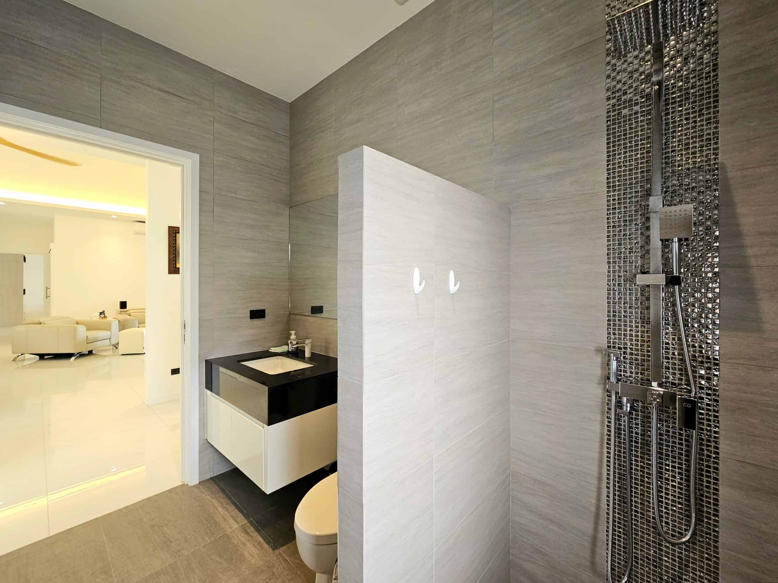 The-Clouds-2-Premium-Pool-Villa-For-Sale-in-Hua-Hin-in-a-Solar-Powered-Luxury-43