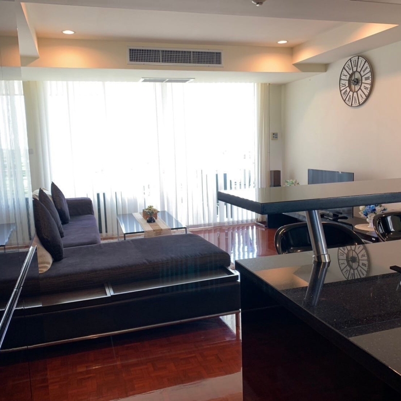 Elegant Hua Hin Condo Mountain Living