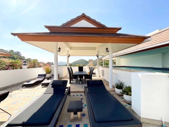 Luxury Hua Hin Condo Mountain View Living